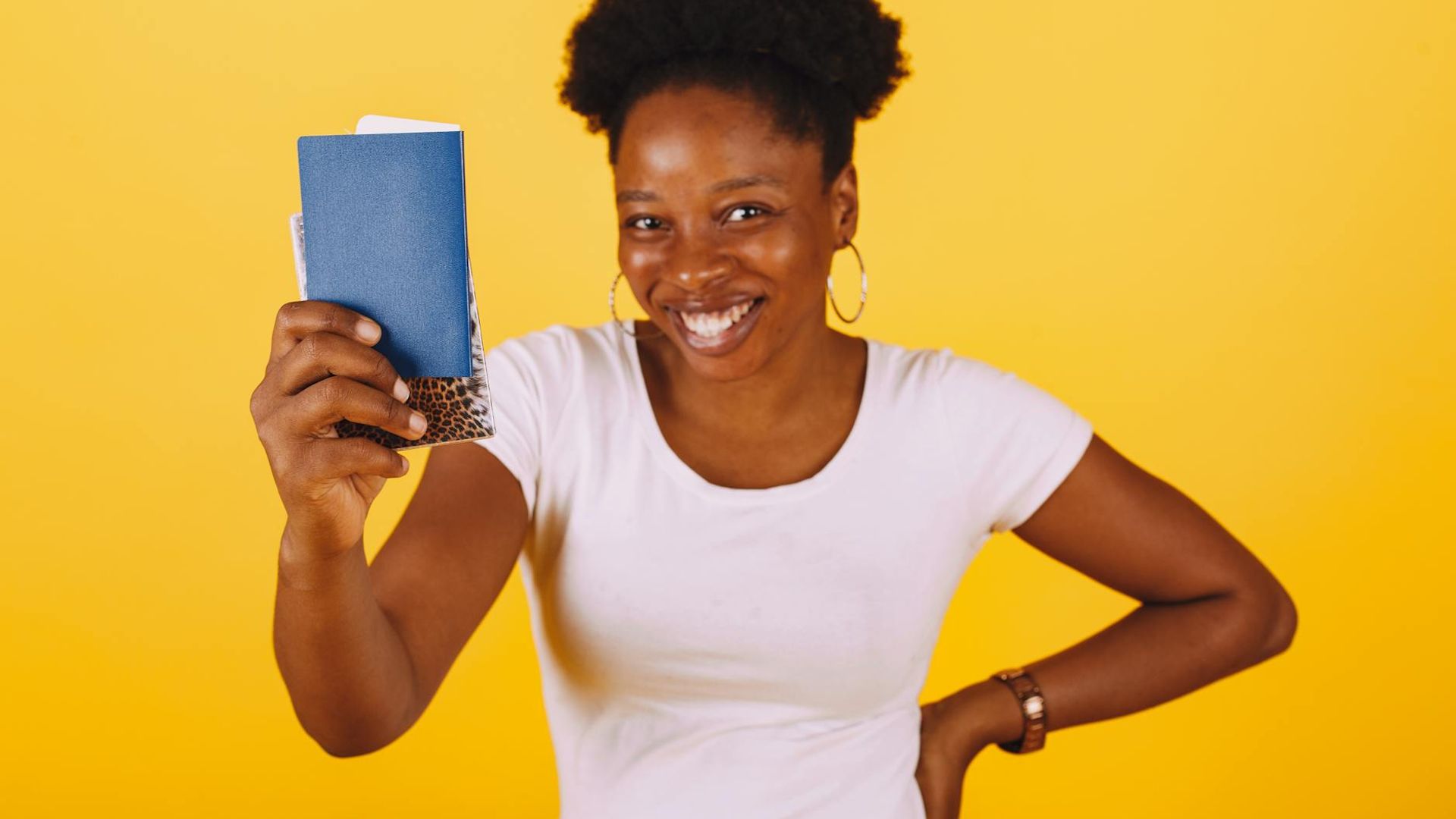 Silhouette of a person at sunrise, feeling energetic and ready for the day.